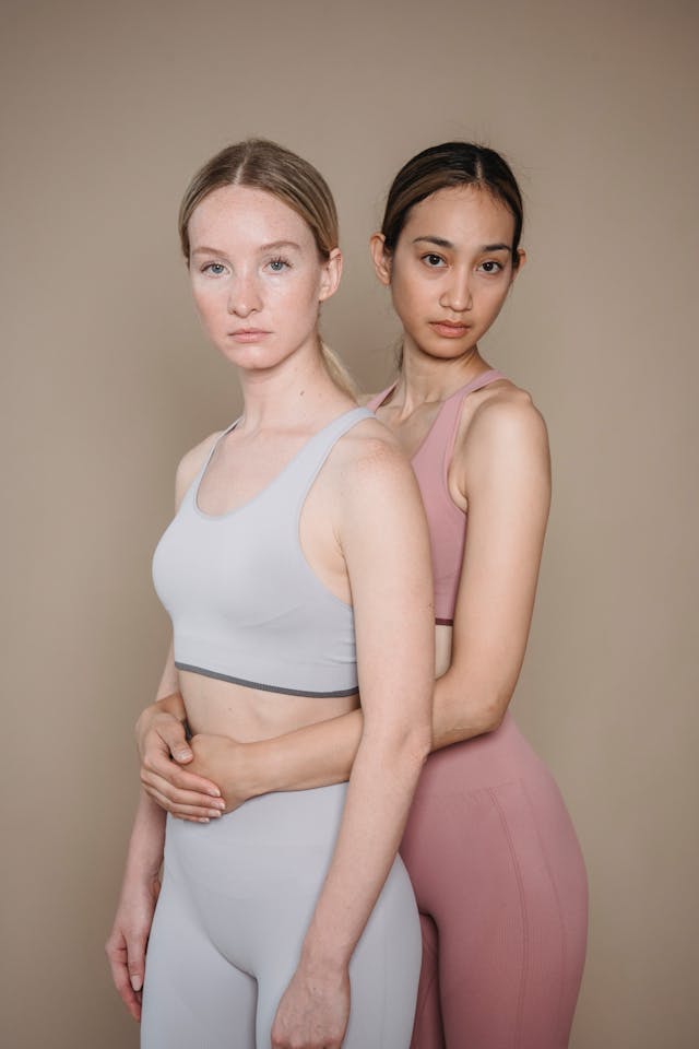 Women Gym Leggings & Sports Bra Set